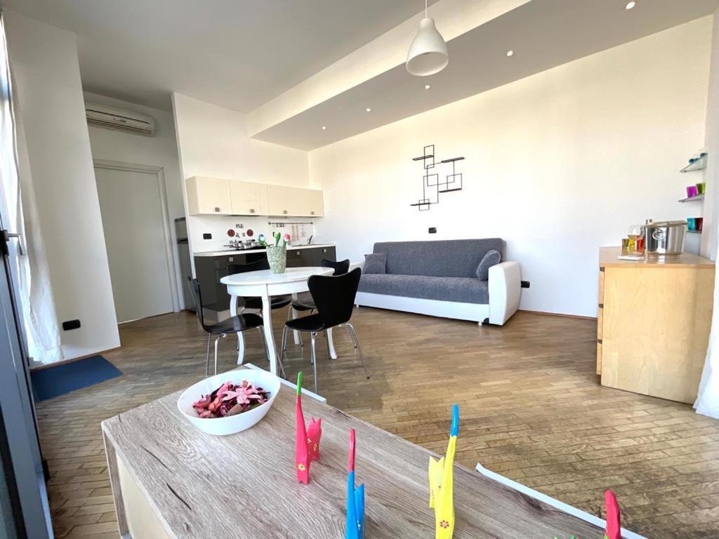 Your Apartments In Navigli District Milano Dış mekan fotoğraf